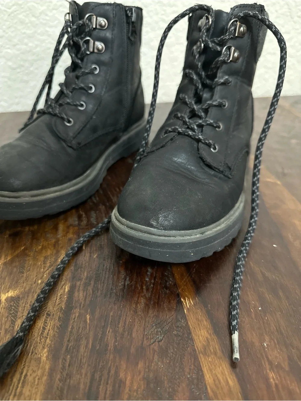 Cat & Jack Black Finch Lace-Up Kids Ankle Boots